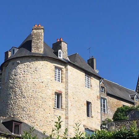 La Maison Sur Les Remparts 돔프롱 외부 사진